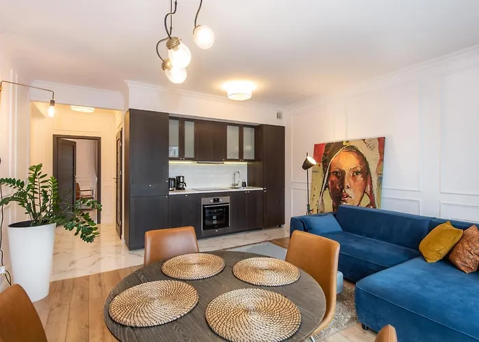 Super-apartamenty Andersia Vip Ii شقة